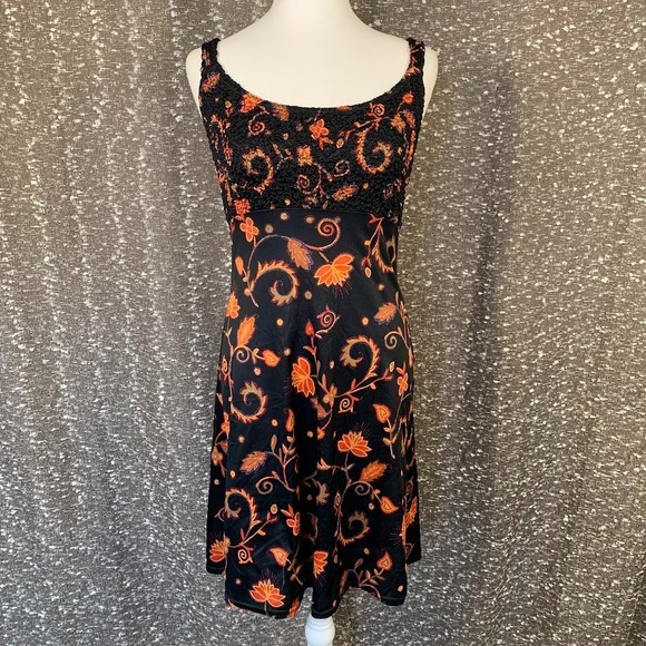Up Front Dresses & Skirts - Vintage Y2K Up Front Floral Dress Textured Top Whimsigoth Women's Medium